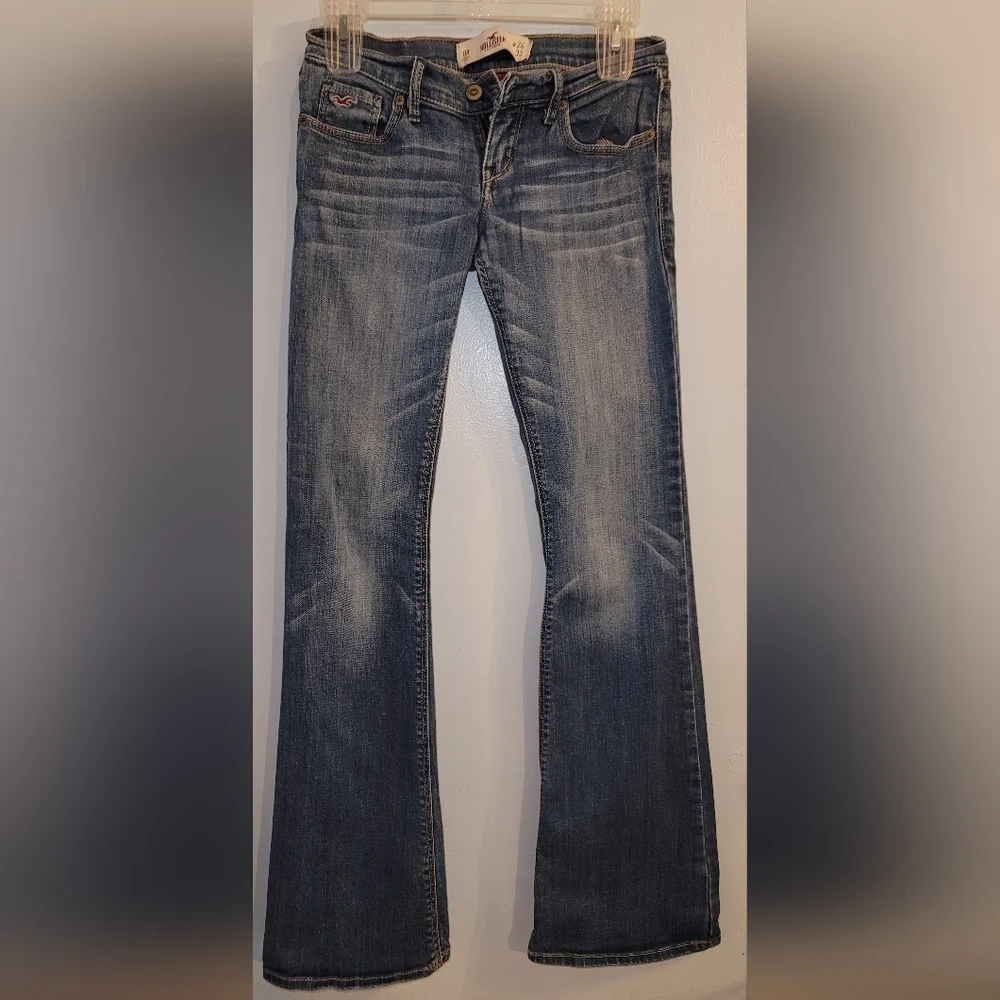 Hollister Denim Jeans 5 pocket decorative stitching - Picture 1 of 11